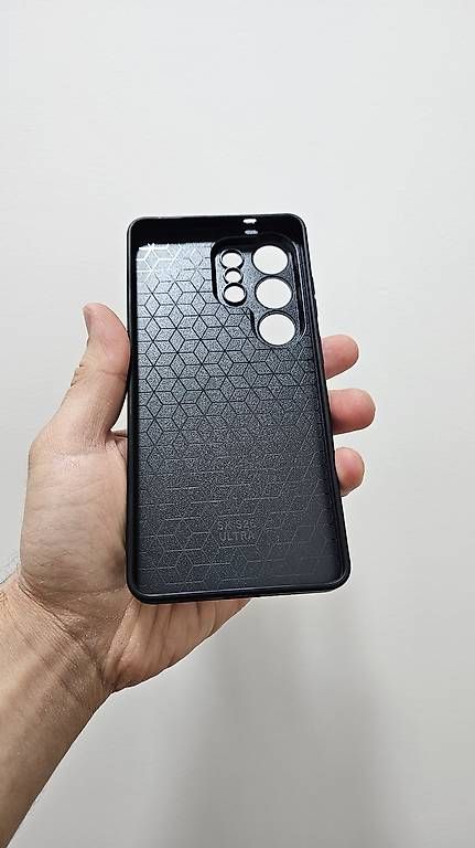 Cover & Protezioni schermo: Coque pour Samsung S26 Ultra – Nuovo e nell'imballaggio originale da Martigny venduto da IB_Store 1