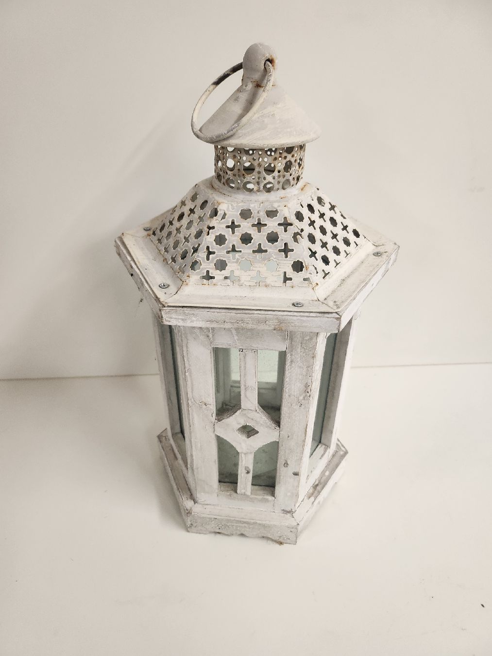 Lanterne: Shabby Chic Windlicht Laterne weiss – Usato da Tuggen venduto da Zweitechanceboutique
