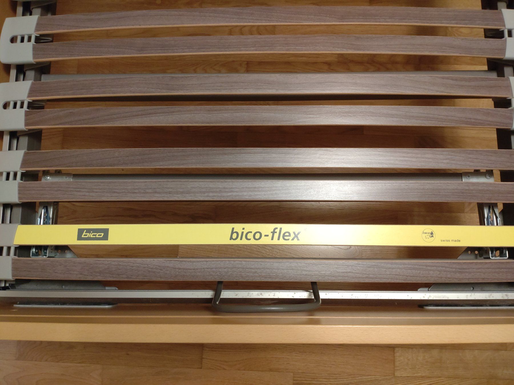 Bico Letti: Bico-Bett mit Lattenrost (Matratze optional) – Usato da Oberentfelden venduto da cloud04 2