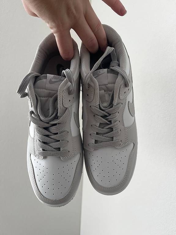Nike Herrenschuhe: Nike DUNK RETRO Sneakers grau-weiss NEU – Gebraucht aus Ohmstal von M1V4RS9G 2
