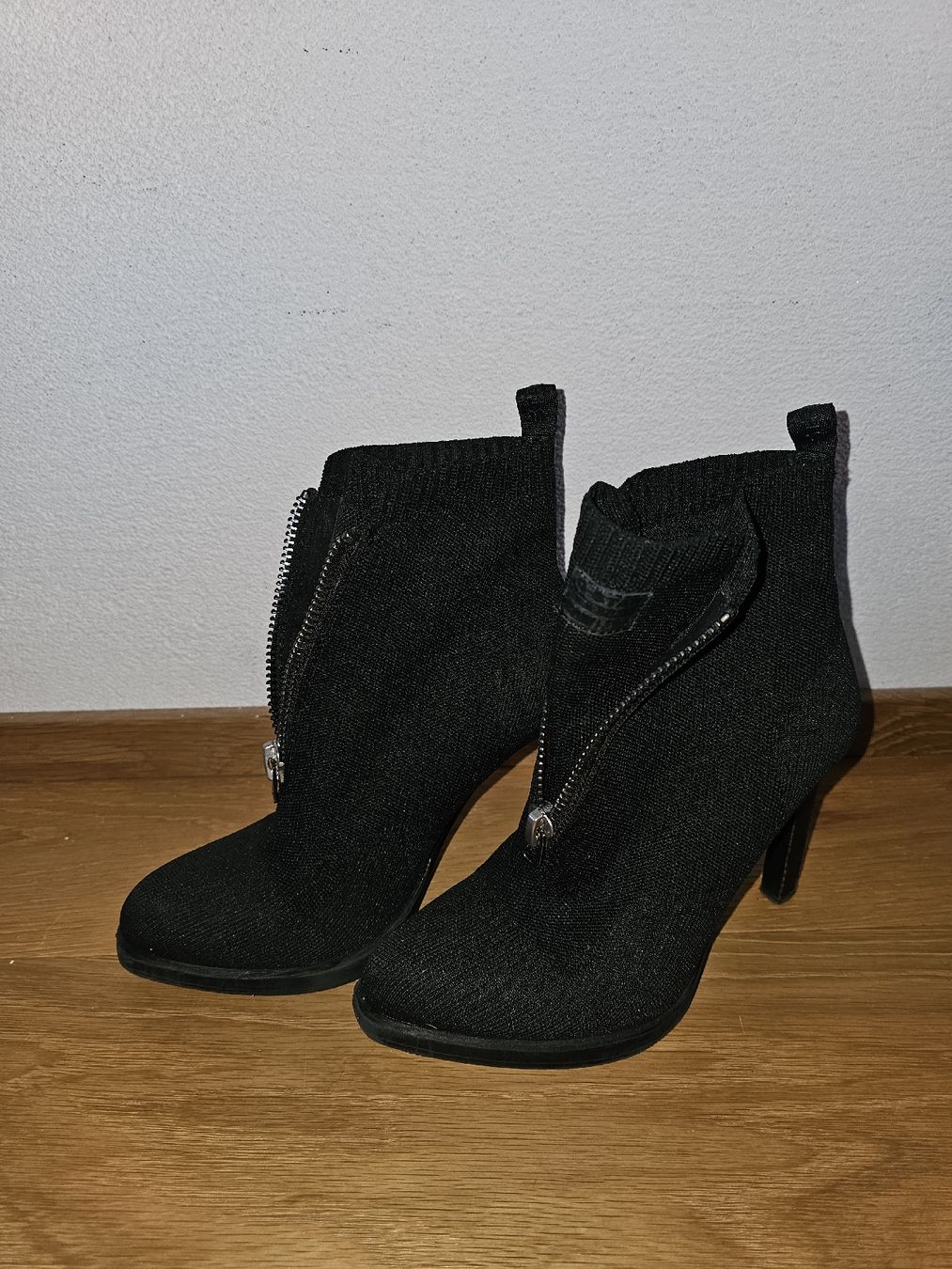 G-Star Scarpe da donna: G-Star Raw High Heels 38 – Usato da Samstagern venduto da Octopussycat 1