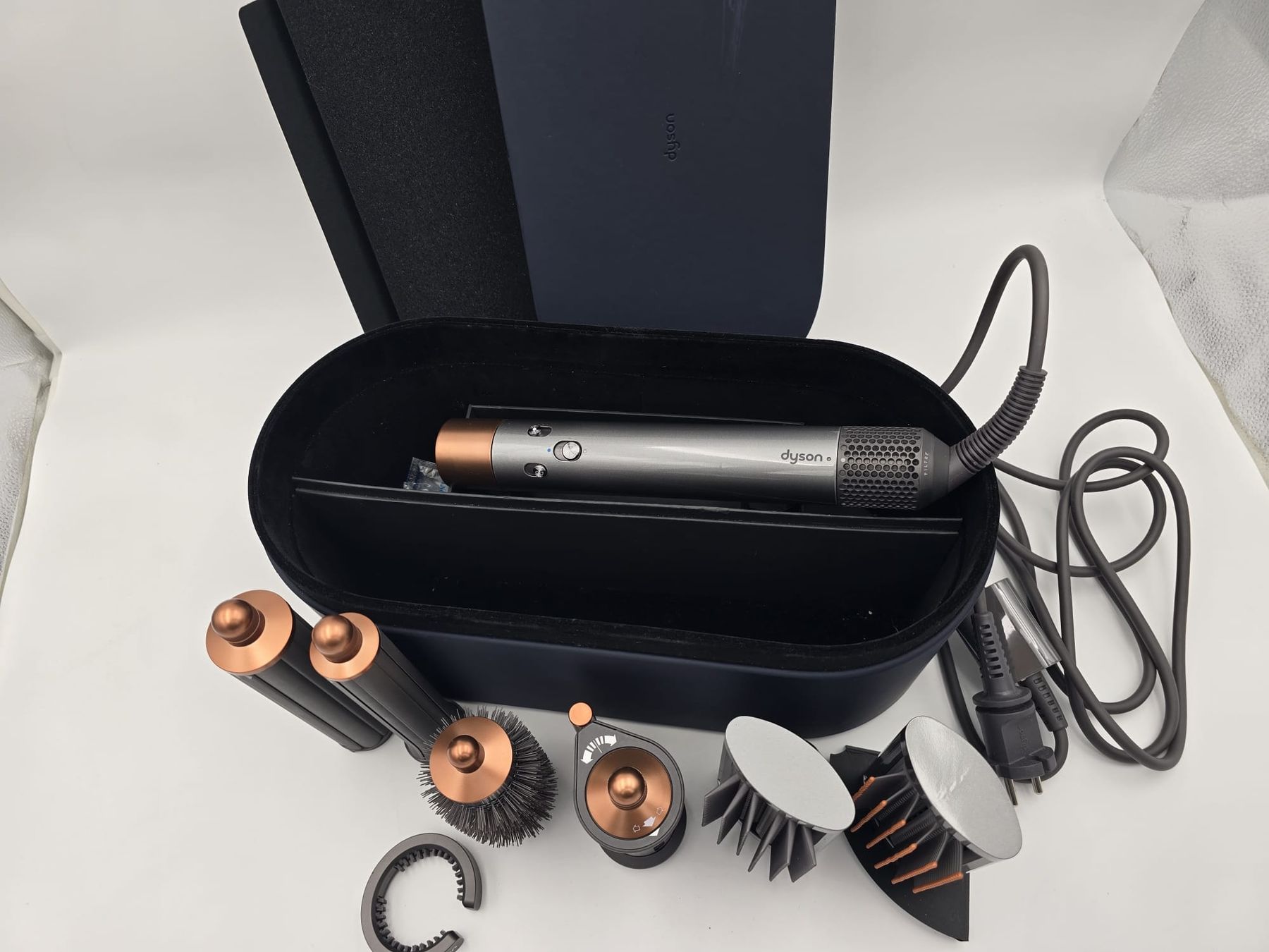 Dyson Föhn: Dyson Airwrap Multi-Styler – Gebraucht aus Adligenwil von Die-Fundgrueb 1