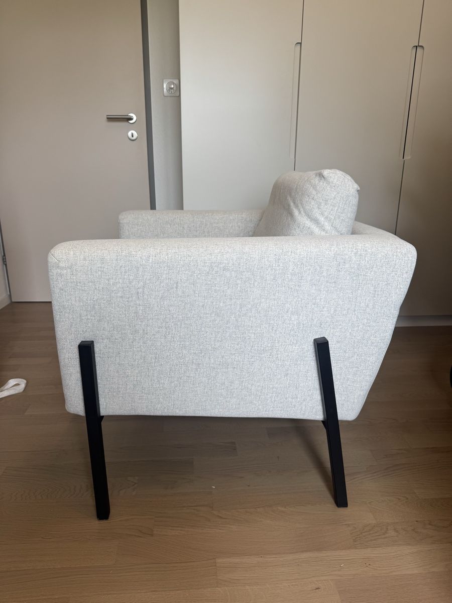 Ikea Sessel: Gemütlicher hellgrauer Sessel in top Zustand – Gebraucht aus Lachen SZ von Chiara_Rico_Nosiadek 3