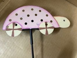 Gartensteckfigur rosa mit Halter