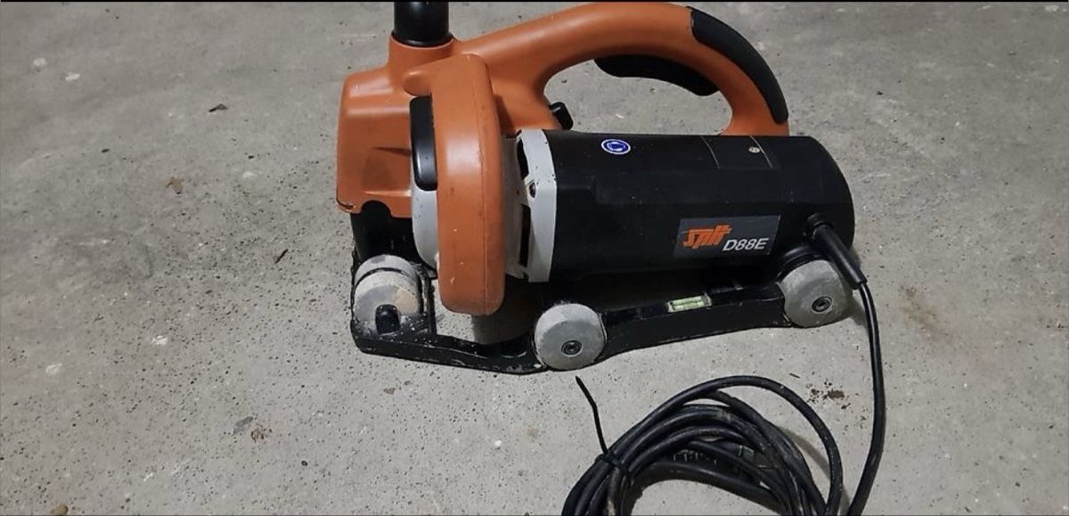 Tutte le macchine: Mauernutfrase Spit d88e – Usato da Basel venduto da taty97 1
