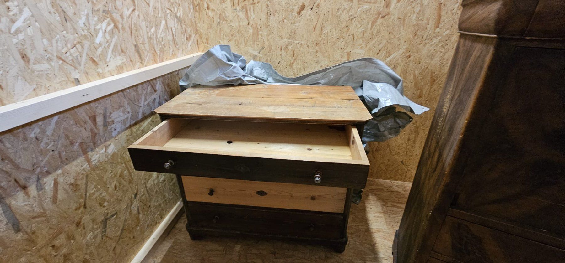 Commodes: Antike Kommode – D'occasion à Horboden par Feee82 1