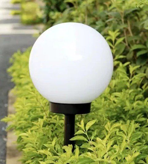 Lampade: 6er-SET GARTENLEUCHTEN SOLAR MIT WEISSEN KUGELN – Nuovo e nell'imballaggio originale da St. Gallen venduto da schnaeppchen-preise 2