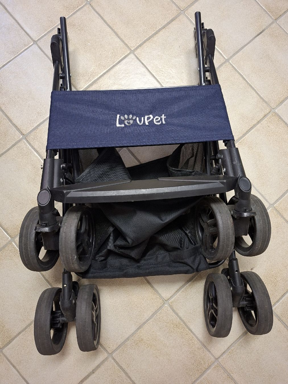 Cucce & Letti: Lovpet Hundewagen Hundebuggy – Usato da Waltenschwil venduto da Cassie11 2
