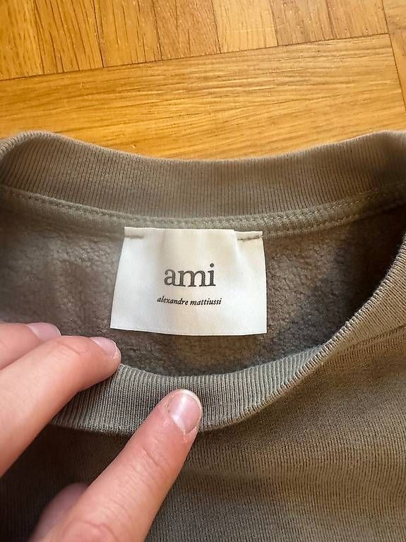 Pulls & Sweat-shirts: Pull Ami Paris kaki – D'occasion à Etoy par jco_6csh 3