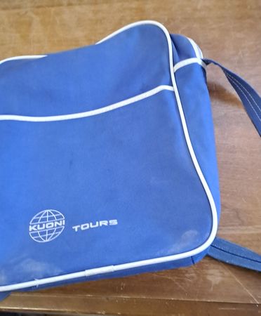 Tasche Kuoni Tours blau mit weissem Rand guter Zustand