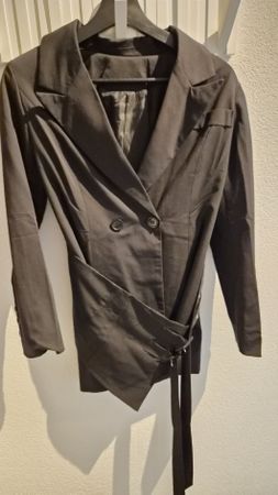 Damen Blazer Wickeloptik Schwarz Grösse XL guter Zustand