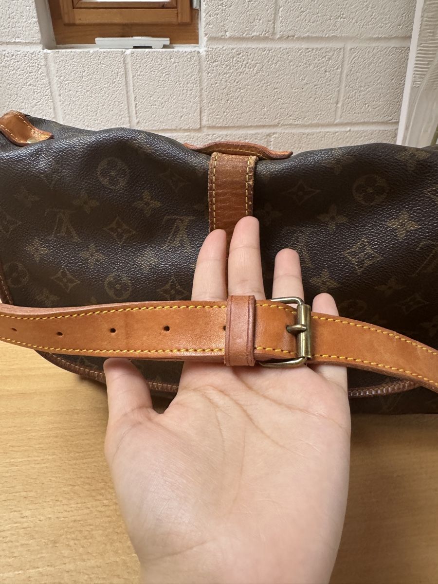 Louis Vuitton Taschen: Louis Vuitton Saumur Vintage Monogram canvas Tasche – Gebraucht aus Liestal von sha_92sb 1