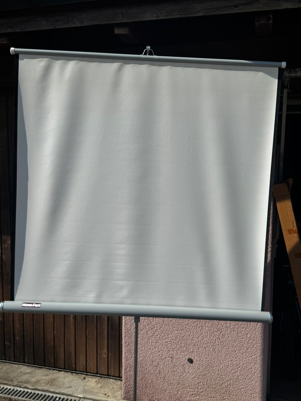 Schermi: Novo Perl Leinwand  – Nuovo (secondo la descrizione) da Egg b. Zürich venduto da Brocki_Insel_Egg 2