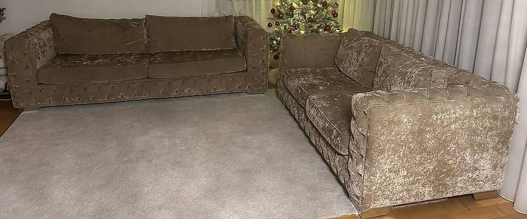 Chesterfield Divani: Hochwertige Couch zu verkaufen – Usato da Regensdorf venduto da Cla_yd2g 2