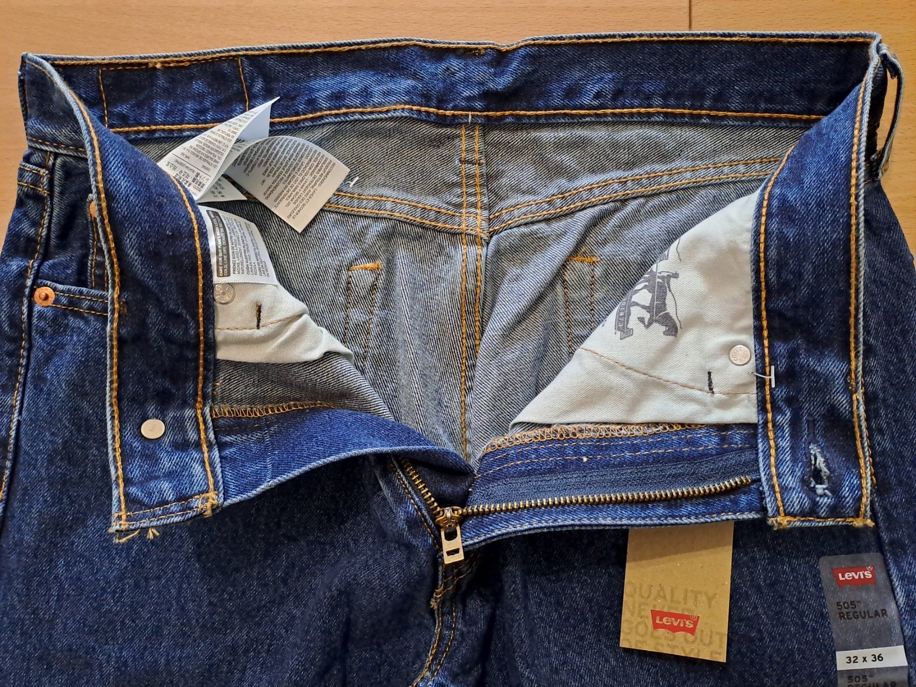 Levi's Jeans: Levis 505 W32 L36 – Nuovo e nell'imballaggio originale da Meyrin venduto da dijin 7