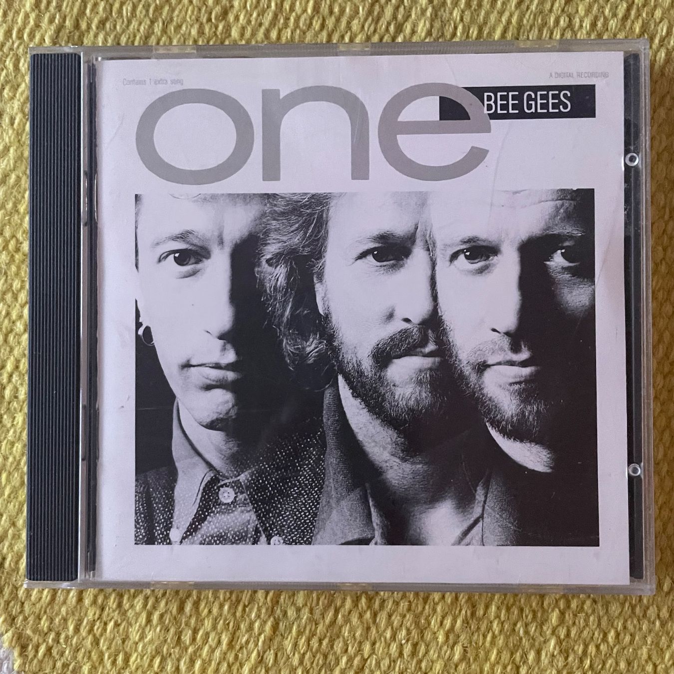 CD: BEE GEES-ONE – Usato da Rorschacherberg venduto da CD-Roli