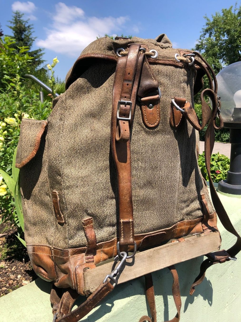 Schweizer Armee Zaini: Schweizer Militär Gebirgsrucksack – Usato da Magden venduto da Hornet2 4
