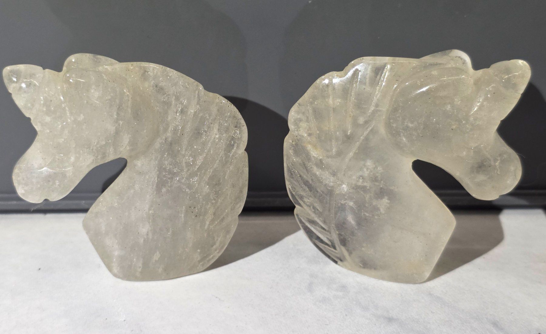 Minerali & Pietre curative: 2 Bergkristall Einhorn Büsten 81g – Nuovo e nell'imballaggio originale da Matzingen venduto da Shay_Crystalz 1