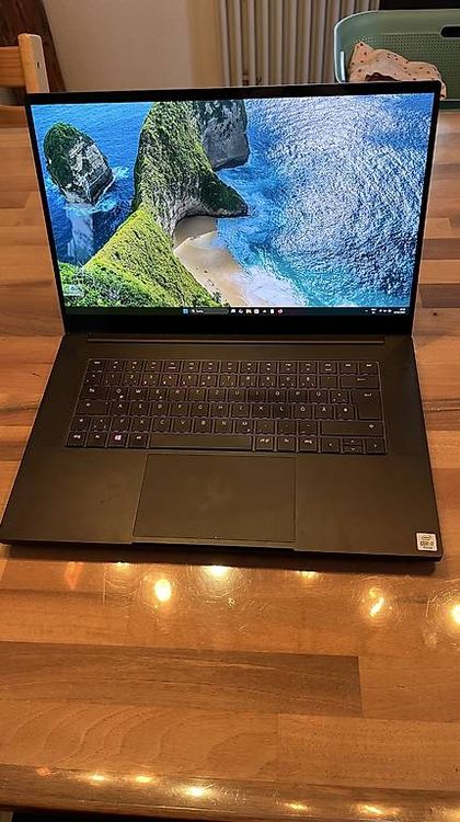 Erstaunlich Alten Laptop Verkaufen Ebenbild