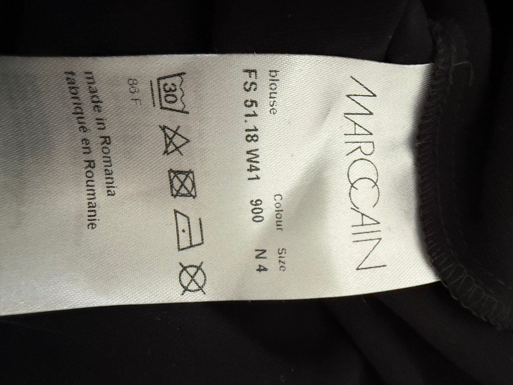 Marc Cain Camicette: Marc Cain schwarze Bluse Grösse 40 N4 – Nuovo (secondo la descrizione) da Kirchdorf AG venduto da coco123 6