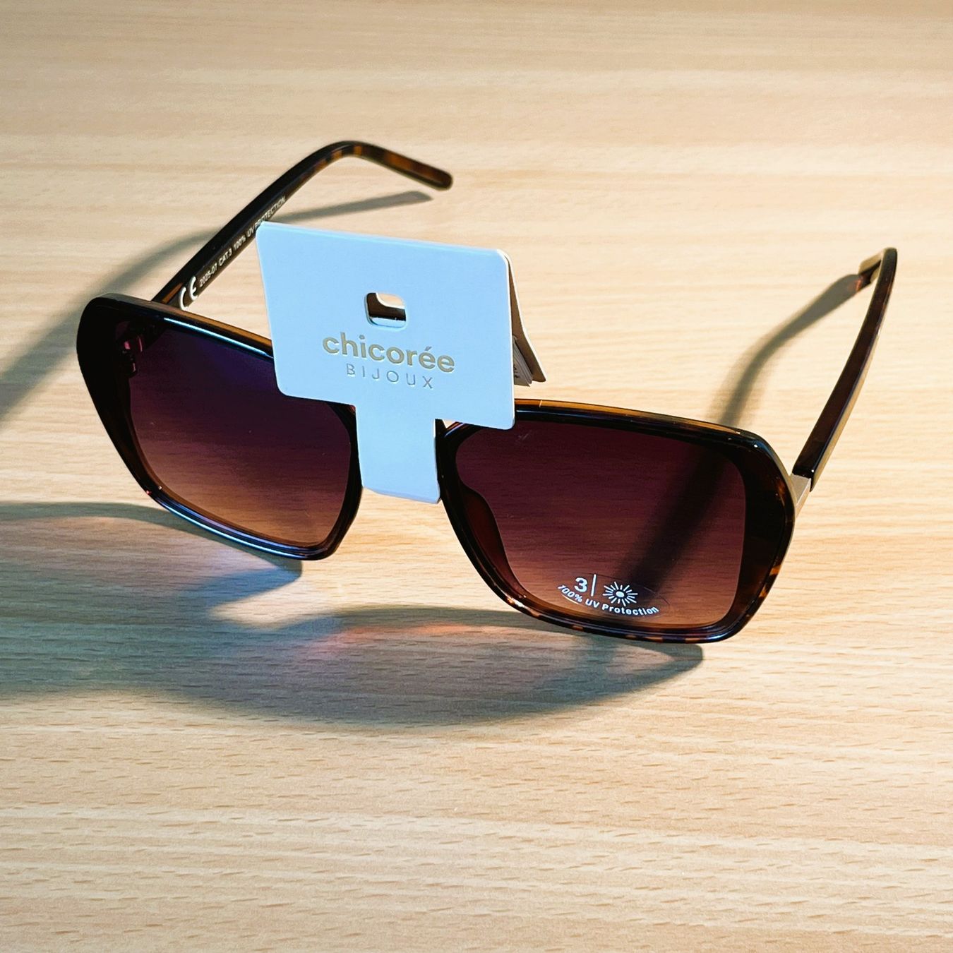 Brillen & Gläser: Damen Sonnenbrille – Neu (gemäss Beschreibung) aus Amlikon-Bissegg von riestig 2