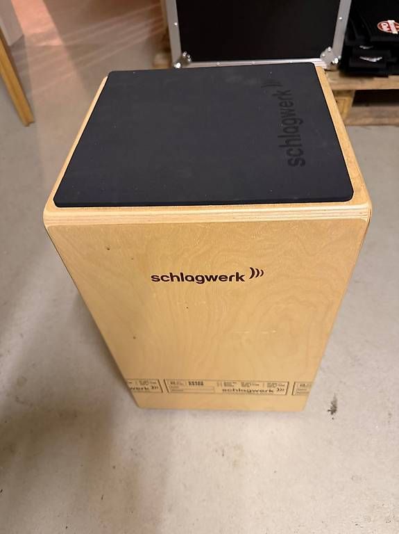 Strumenti musicali: Cajon von Schlagwerk – Usato da Bülach venduto da G39 1