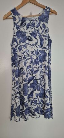 Élégante robe d'été fleurie, taille 36/38