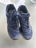 New Balance Leder