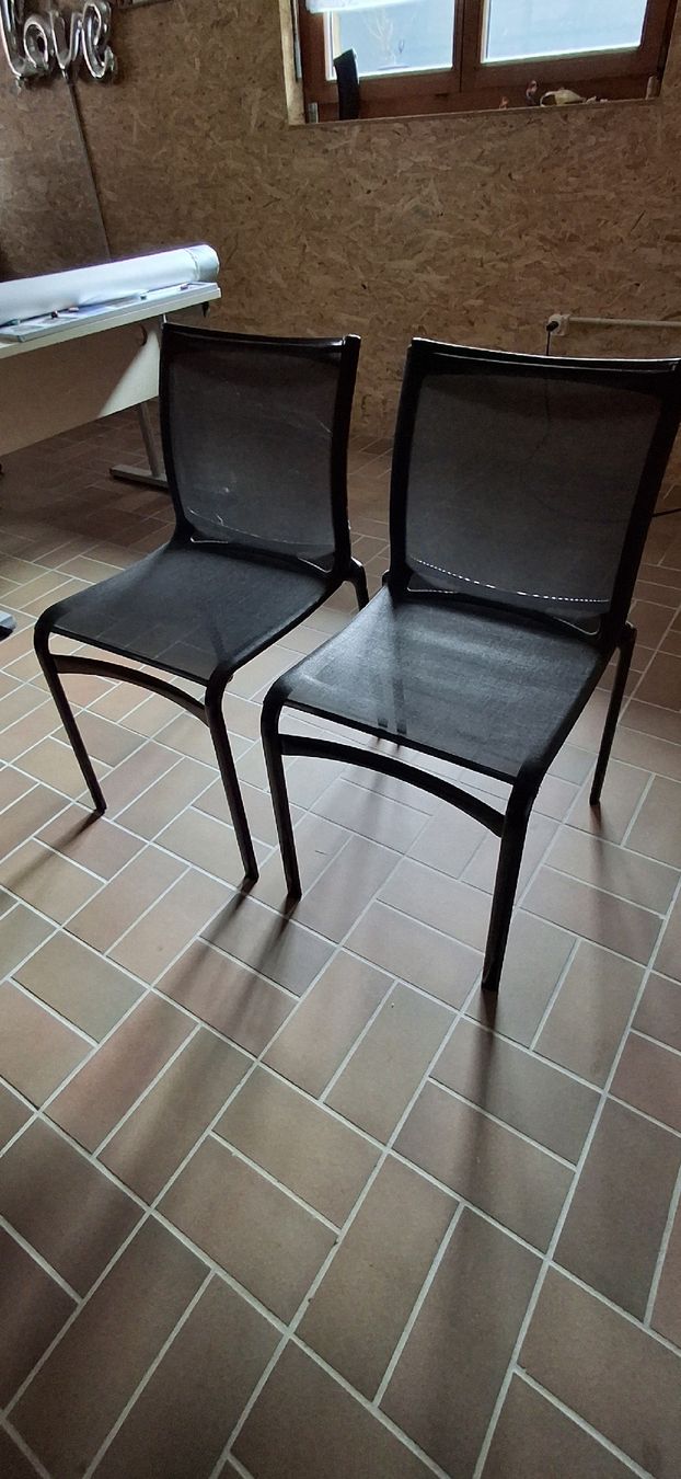 Stühle: Designer Stühle gebraucht – Gebraucht aus Holziken von metallbauschlosser