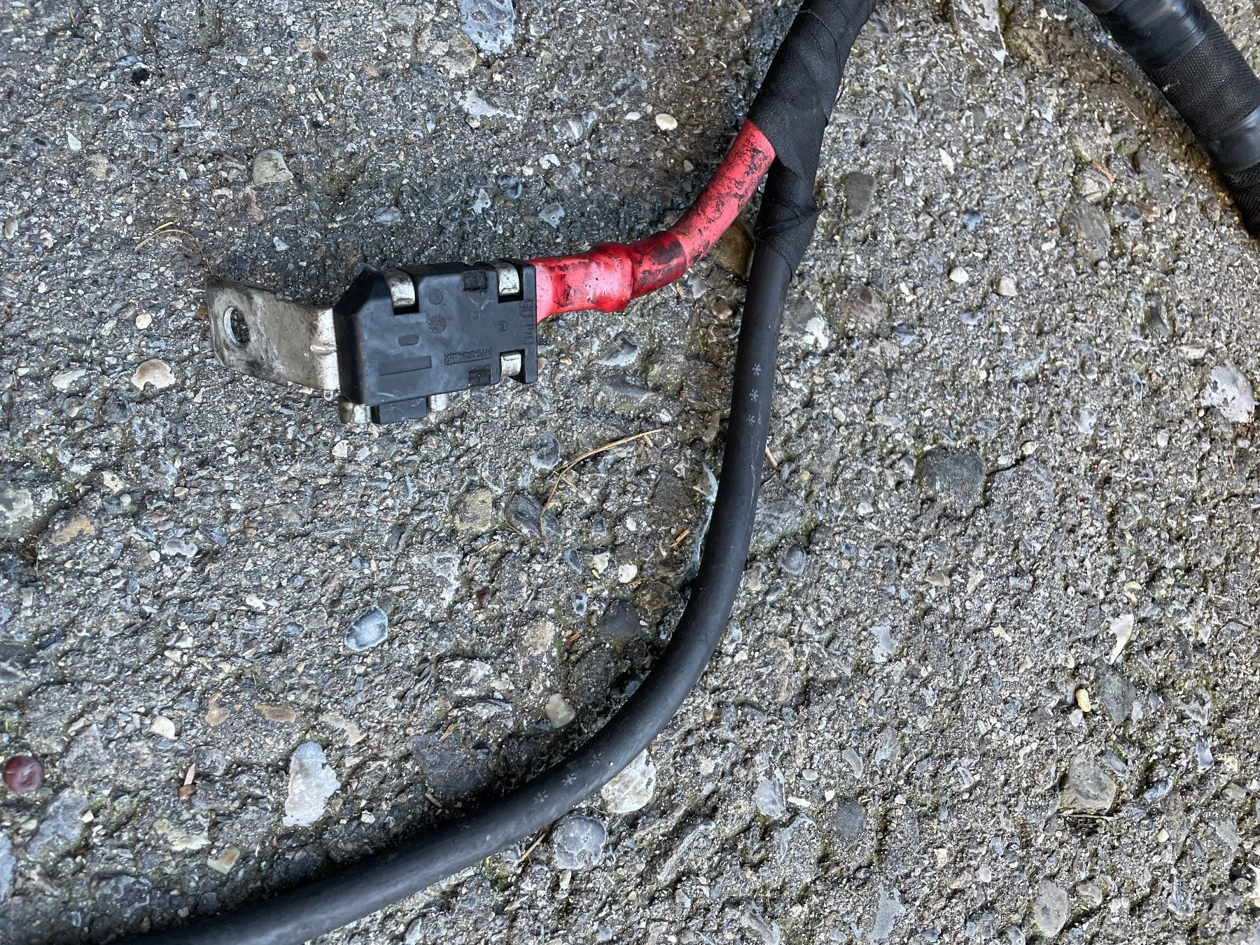 Renault Tutti pezzi di ricambio auto: Renault Esapce Batterie Kabel – Usato da Staffelbach venduto da Corvair1