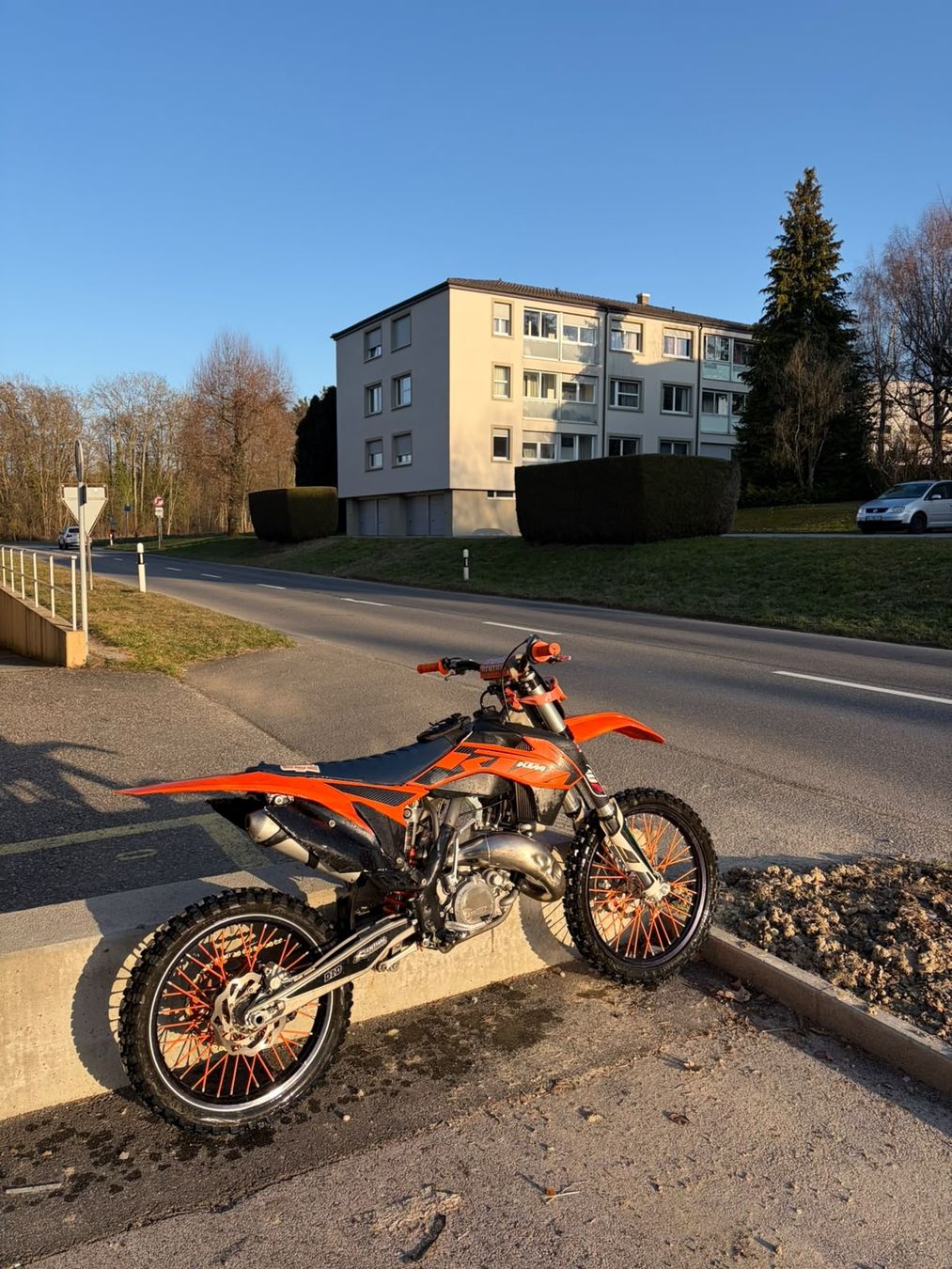 KTM Enduro: KTM SX 125cm3 2013 – Usato da Brétigny/morrens venduto da Mkejo 2