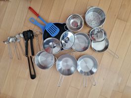 Spielküchenutensilien Set Metall u. Kunststoff guter Zustand