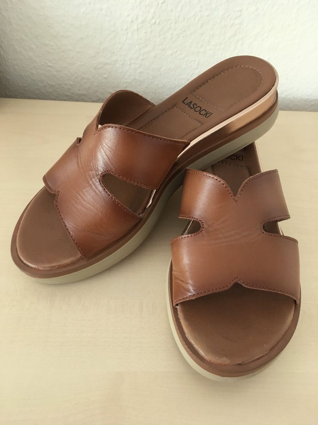 Scarpe da donna: Braune Pantolette von Lasocki, Gr. 40 – Usato da Brugg AG venduto da Biomaga 1