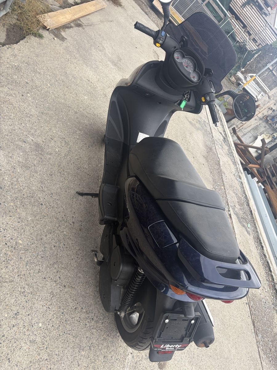 Yamaha Scooter: Yamaha Majesty 125 – Usato da Aumont venduto da lio_q7l5 5