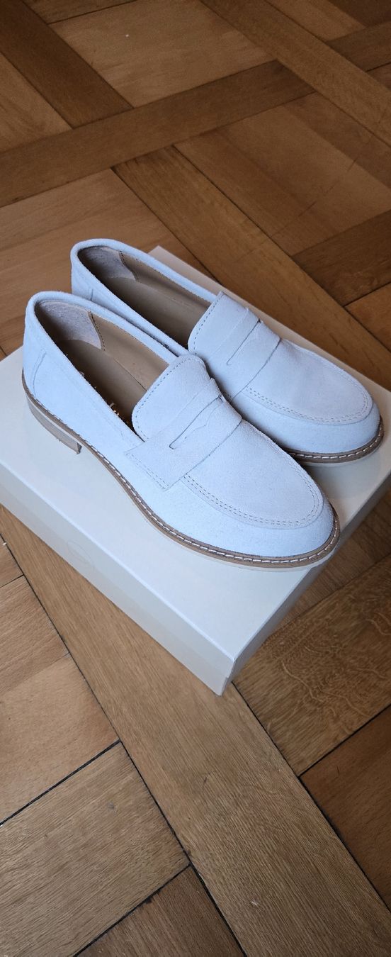 Scarpe da donna: Damen Halbschuh Hellgrau Gr. 39  – Usato da Basel venduto da 056rm 1