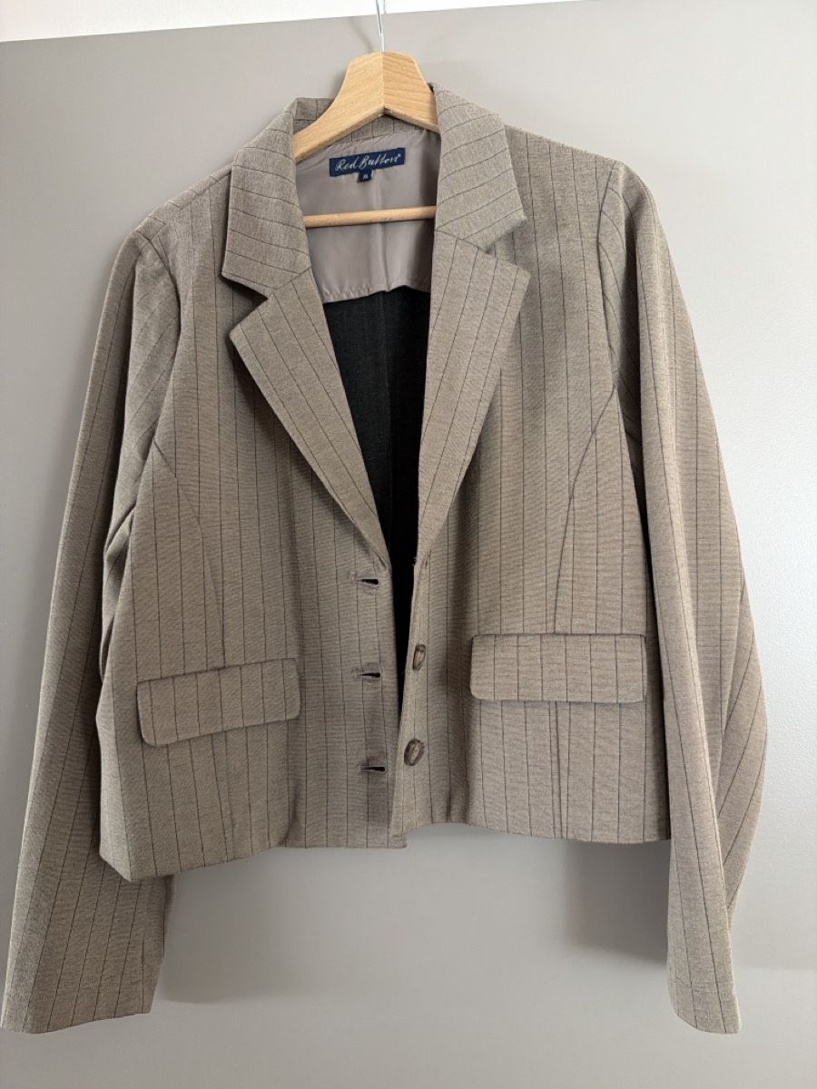 Vestes: Blazer red button club – Neuf (Voir description) à La Sagne NE par tulipe68