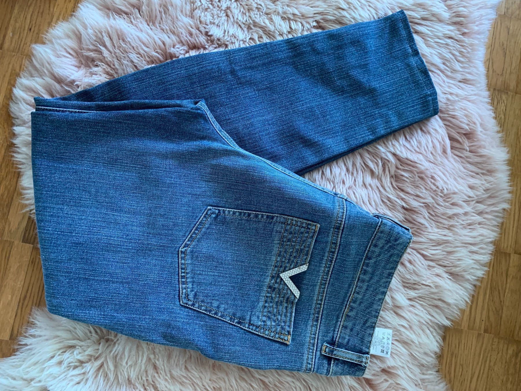 Jeans: Valentino damen jeans – Usato da Zürich venduto da Nikuska32