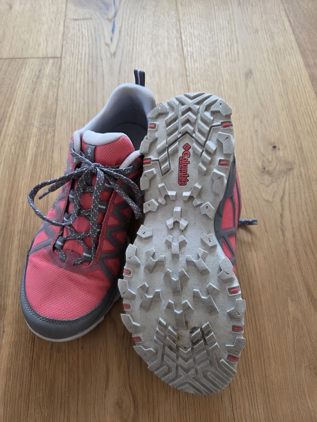Columbia Chaussures femmes: Trekkingschuhe Columbia – D'occasion à Wiesendangen par Sinhuk 2