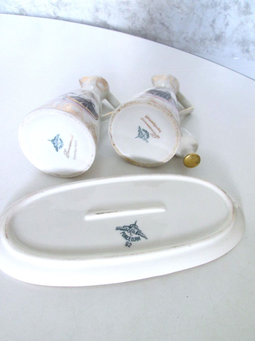 Set di piatti: Öl- und Essig-Set, Alte – Difettoso da Sementina venduto da babucia 3