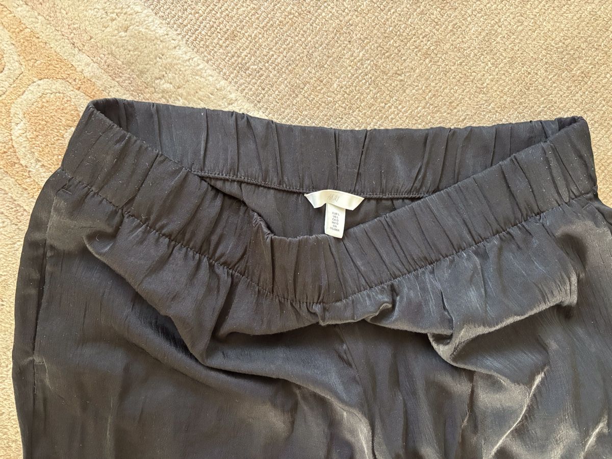 H&M Pantaloni: Stoffhose – Usato da Eggersriet venduto da car_w5cl 2
