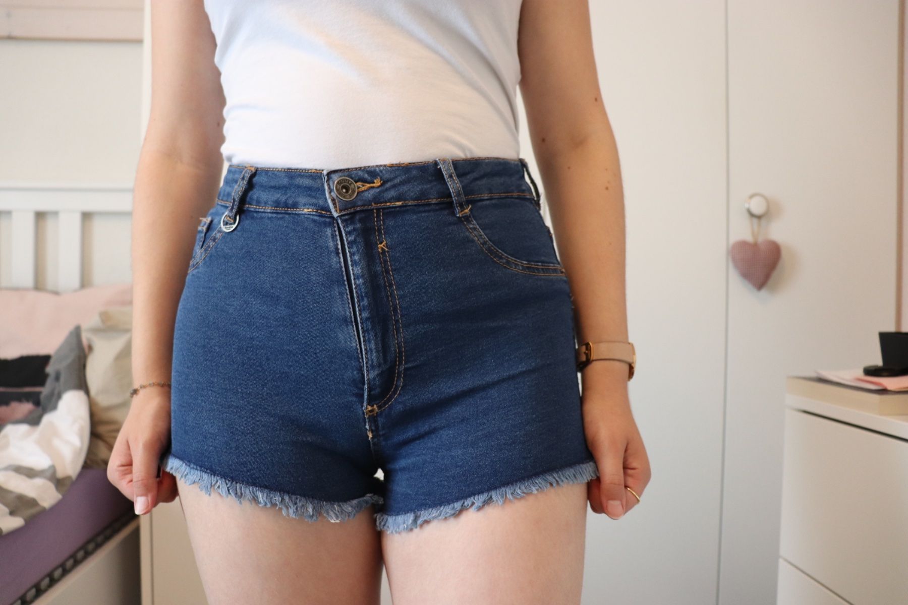 Bershka Hosen: Short en jeans Bershka – Gebraucht aus Mathod von Alice977