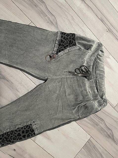 Pantaloni: Hose – Usato da Gränichen venduto da Gora4 2