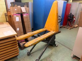 elektr. Jungheinrich Scherenhubwag Hubhöhe 80cm bis 1 Tonnen