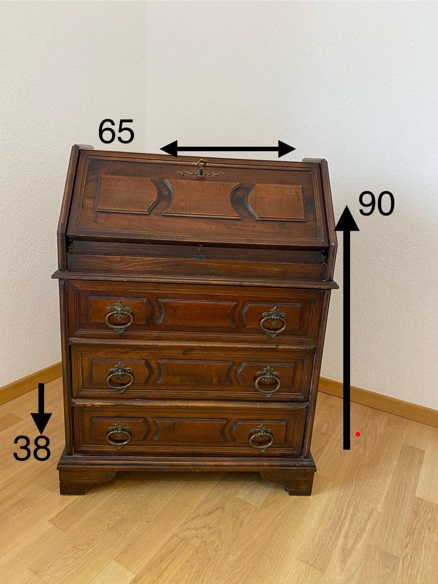 Commodes: Sekretär, mit Schubladen! – D'occasion à Au ZH par Ale-x65 5