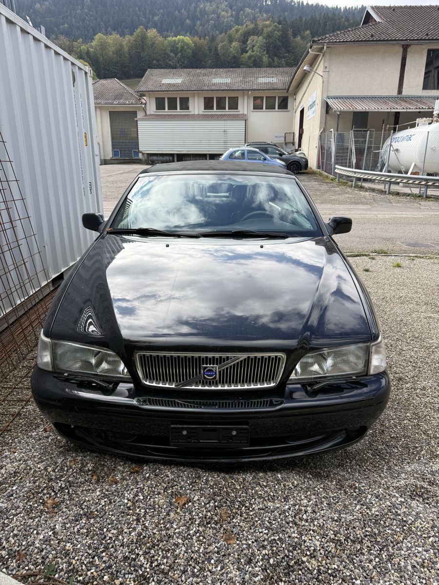 Volvo Autos: Volvo C70 cabriolet  – D'occasion à St-Sulpice NE par cue_y95t 3