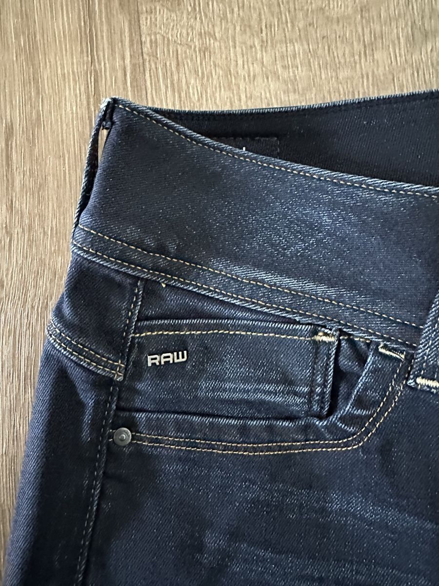 G-Star Jeans: G-Star Jeans Mid Skinny – Nuovo (secondo la descrizione) da Rapperswil SG venduto da Anci_3 1