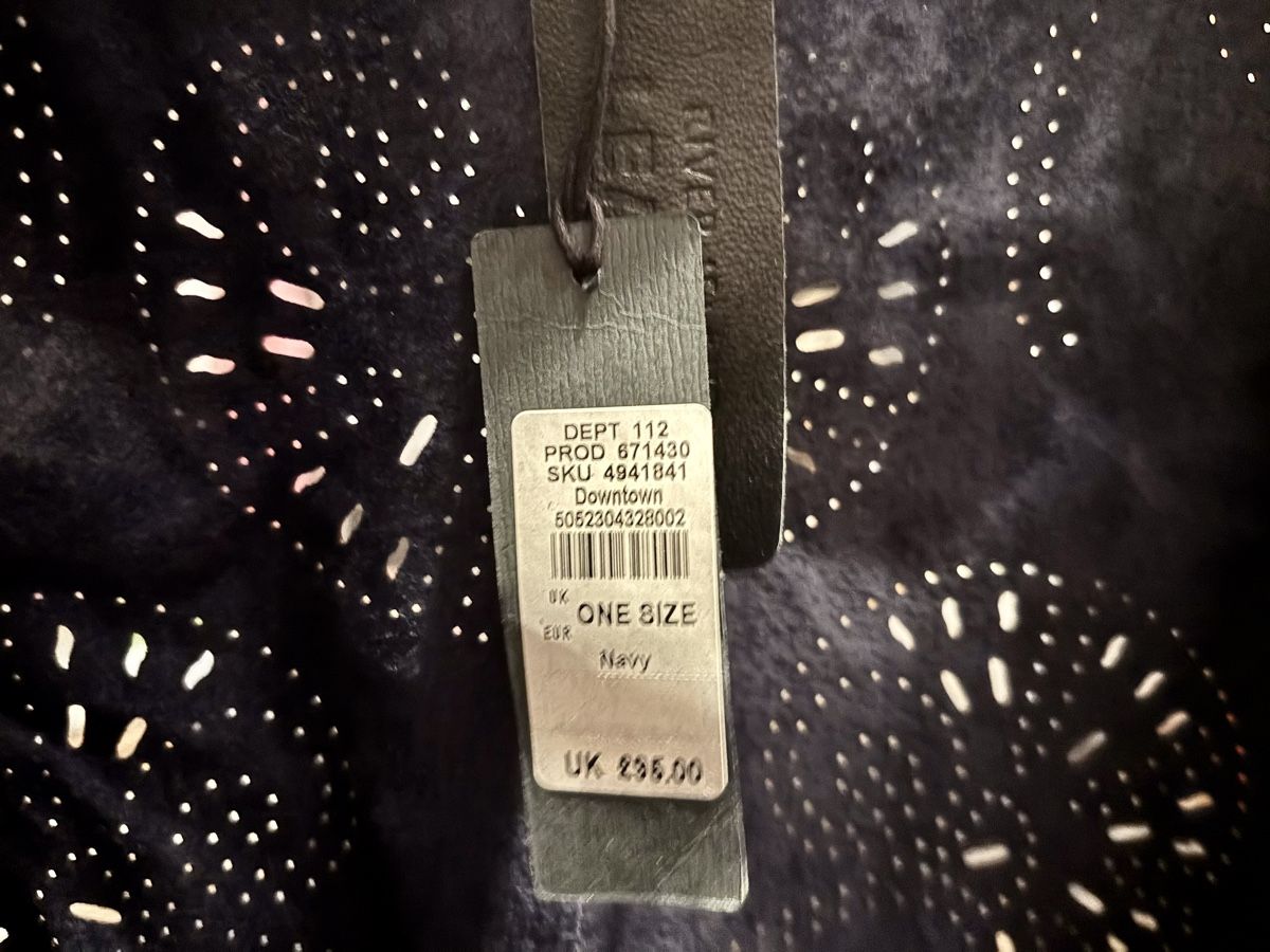 Altro in Moda donna: River Island Lederponcho, Navy – Nuovo (secondo la descrizione) da Baden venduto da Tiffany6878 4