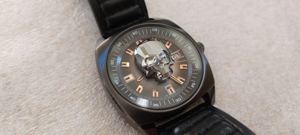 Seiko 7s26-04b0 automatic swarovsky Skull watch vintage | Kaufen auf Ricardo
