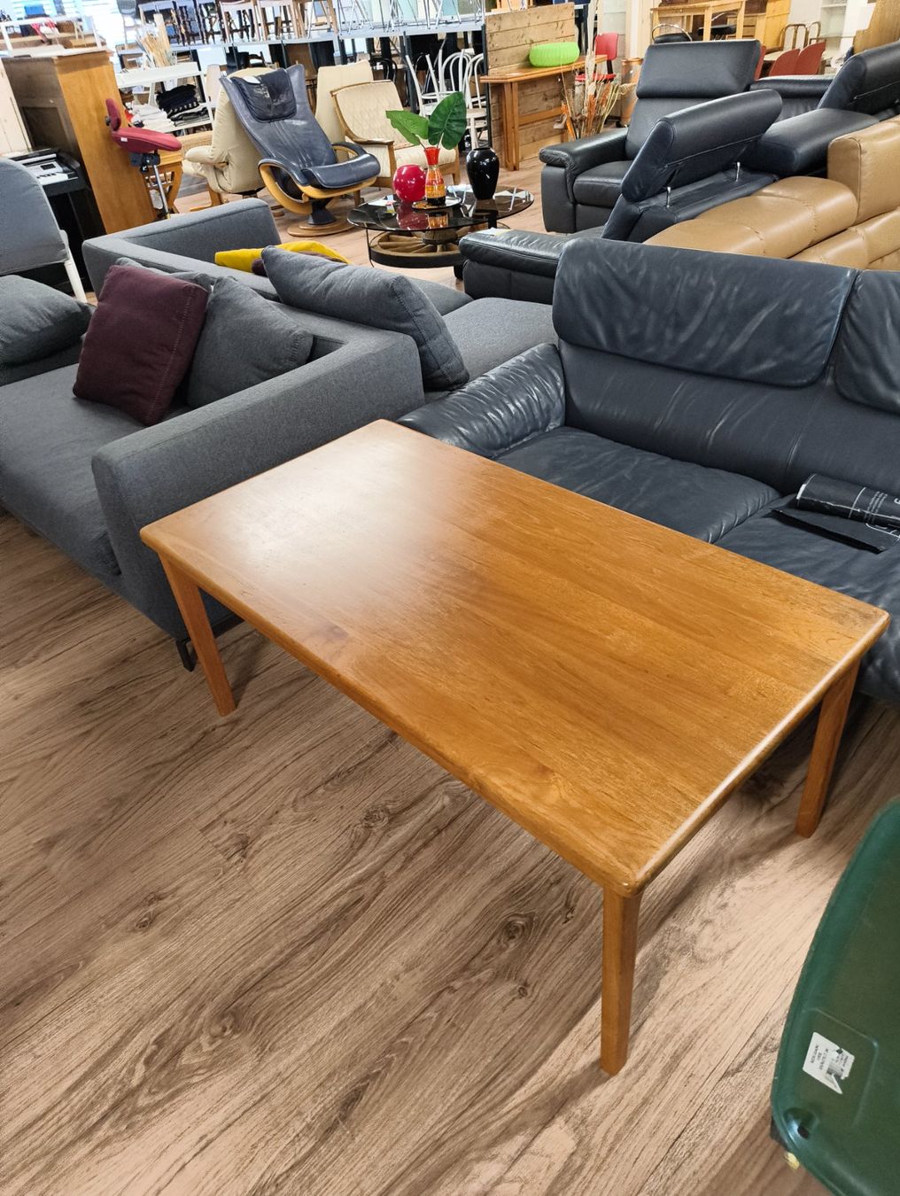 Tavoli: Dänischer Design Tisch – Usato da Basel venduto da bk_brockibasel 1