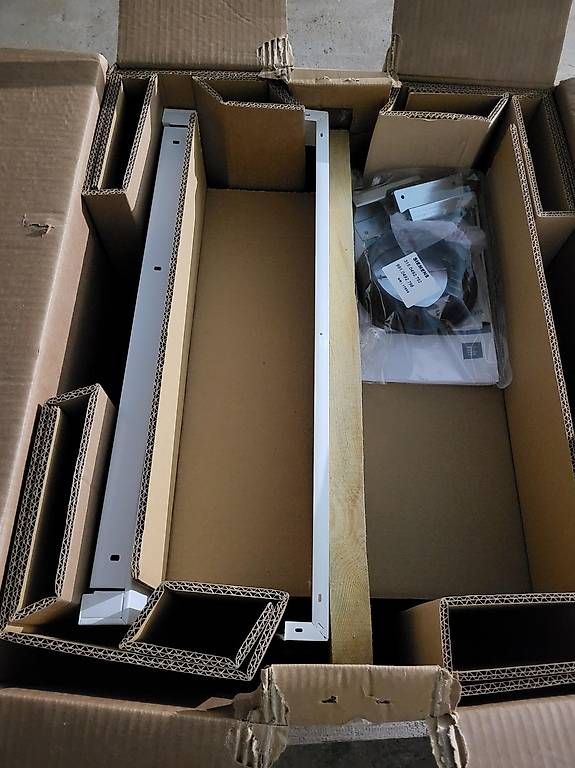 Cappe di aspirazione: Hotte ventilation cuisine  – Nuovo e nell'imballaggio originale da Ferpicloz venduto da Riedo20 2